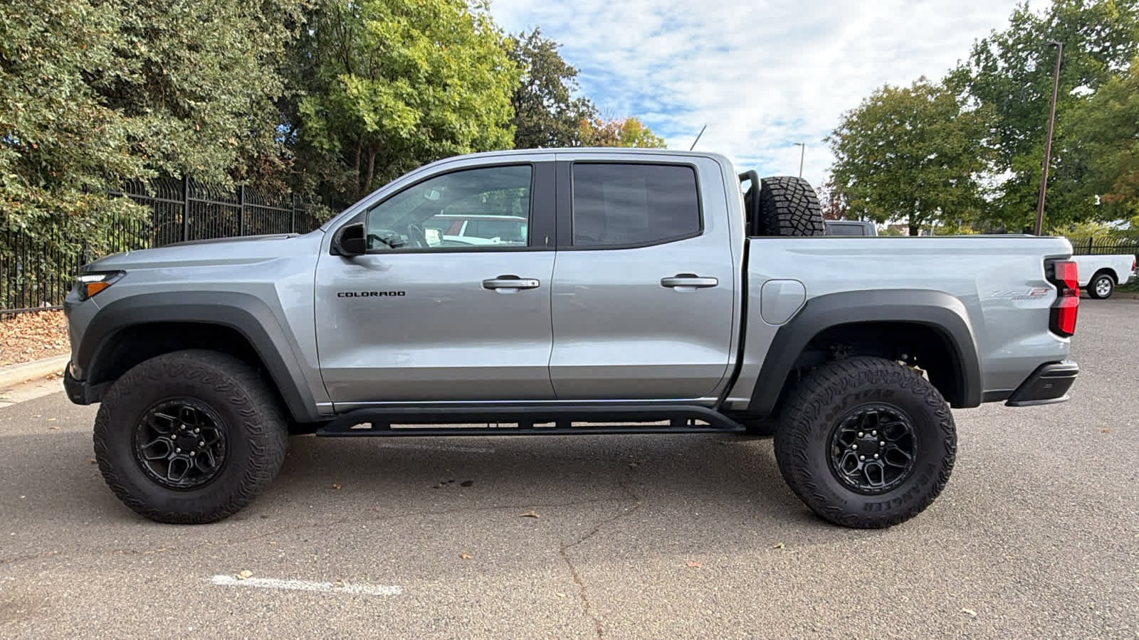 Used 2024 Chevrolet Colorado ZR2 w/ ZR2 Bison Edition AWD/4WD image 8