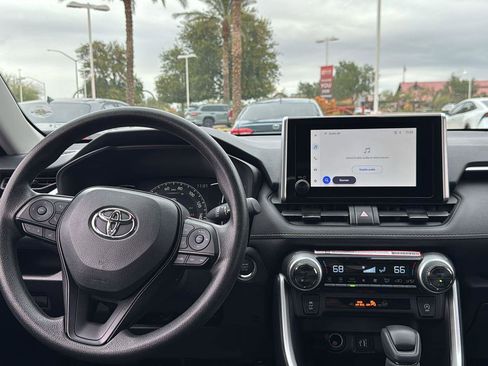 Used 2025 Toyota RAV4 XLE image 10