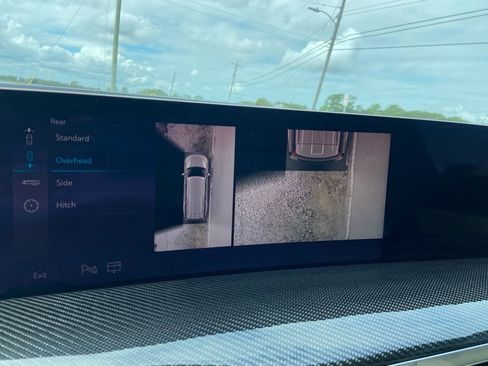 New 2025 Cadillac Escalade ESV Sport Platinum image 49