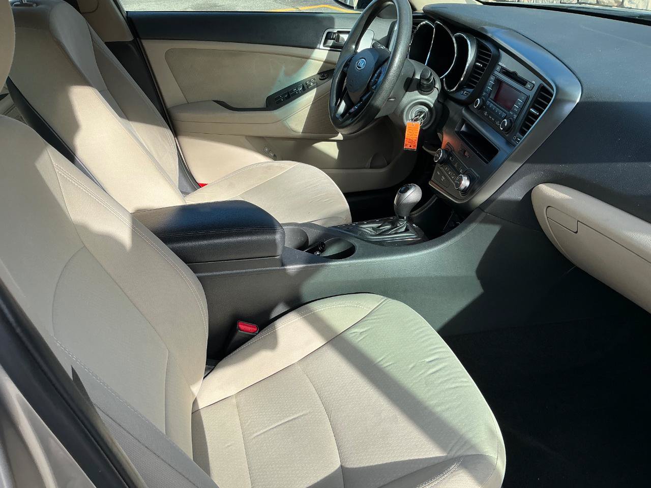 Used 2013 Kia Optima LX w/ Convenience Pkg FWD image 11