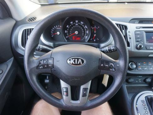 Used 2015 Kia Sportage LX FWD image 3