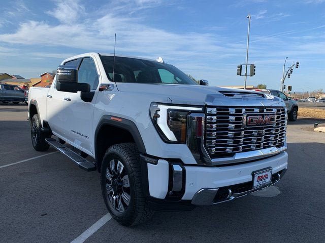 New 2026 GMC Sierra 2500 Denali w/ Technology Package AWD/4WD image 4