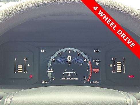 Used 2025 Toyota Tacoma SR5 AWD/4WD image 23