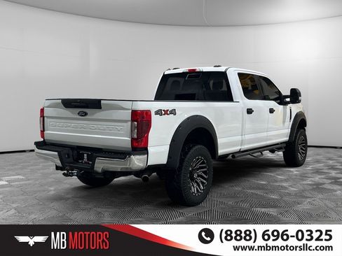 Used 2020 Ford F350 XLT image 3