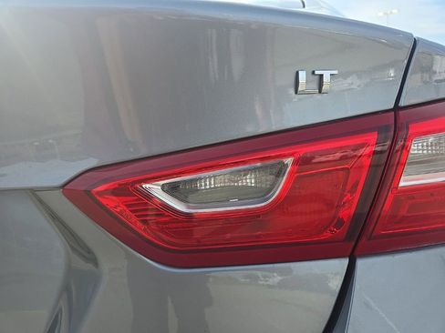 Used 2024 Chevrolet Malibu LT image 30