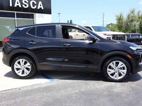 Used 2025 Buick Encore GX Preferred FWD image 9