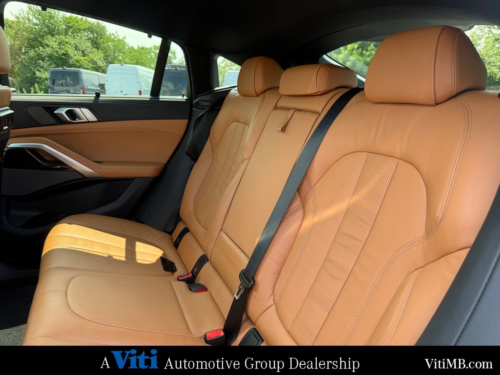 Used 2021 BMW X6 xDrive40i w/ M Sport Package AWD/4WD image 22