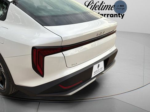 New 2026 Kia K4 EX image 38