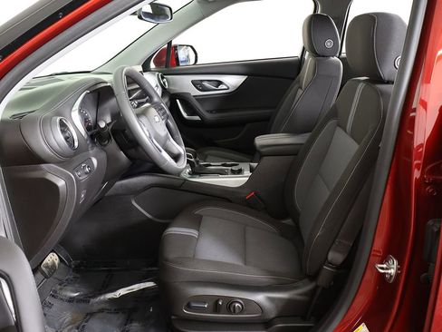 Used 2024 Chevrolet Blazer LT FWD image 28