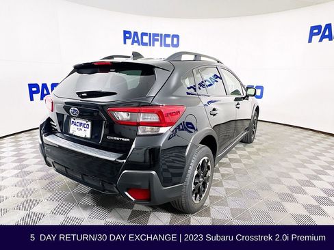 Used 2023 Subaru Crosstrek 2.0i Premium image 8
