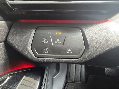 Used 2021 Volkswagen ID.4 Pro S w/ ID.4 Protection Package image 21