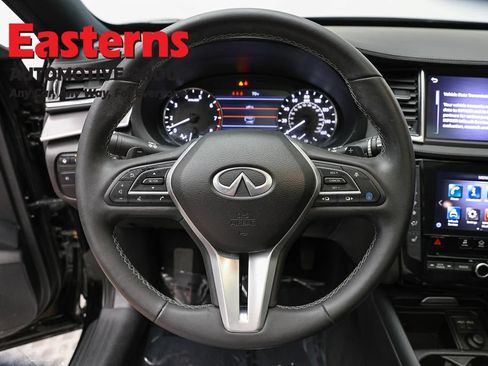 Used 2022 INFINITI QX50 Luxe w/ Appearance Package AWD/4WD image 10