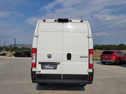 Used 2025 RAM ProMaster 3500 w/ Convenience Group FWD image 10
