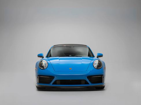 Used 2024 Porsche 911 Carrera S RWD image 7