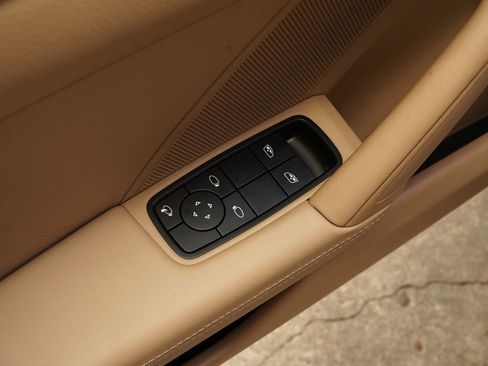 Used 2023 Porsche 911 Targa 4S image 26