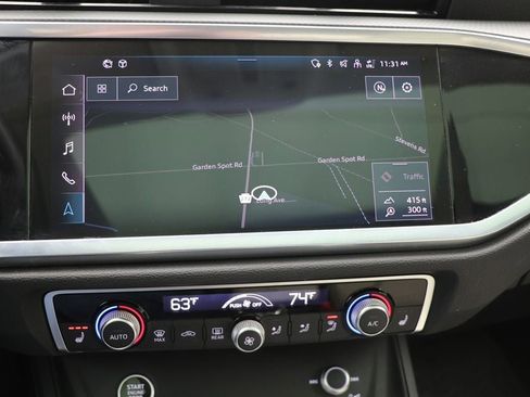 Used 2022 Audi Q3 2.0T Premium Plus image 23