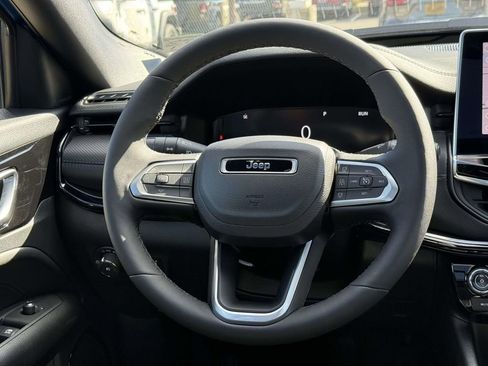 New 2026 Jeep Compass Limited w/ Sun, Sound & Navigation Group AWD/4WD image 20