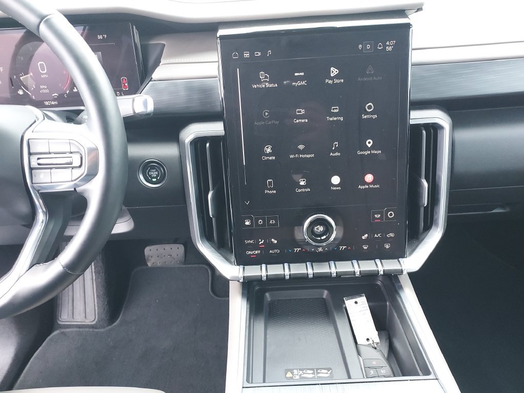 Used 2026 GMC Acadia Elevation w/ Elevation Premium Package FWD image 20