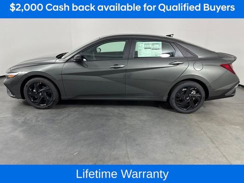 New 2026 Hyundai Elantra Sport image 2