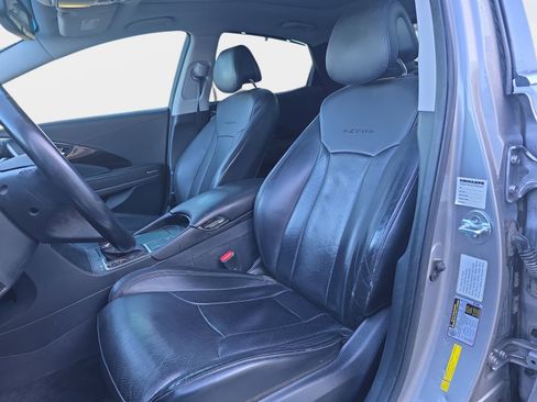 Used 2014 Hyundai Azera Limited w/ Option Group 02 image 16
