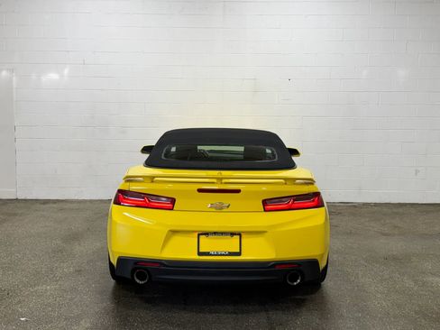 Used 2018 Chevrolet Camaro LT w/ RS Package RWD image 4