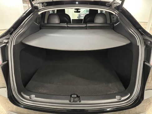 Used 2024 Tesla Model Y Performance image 15