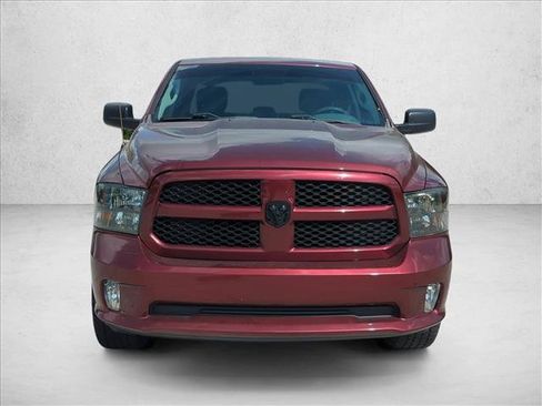 Used 2018 RAM 1500 Express w/ Express Value Package RWD image 2