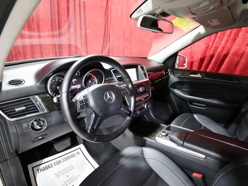 Used 2015 Mercedes-Benz ML 250 BlueTEC 4MATIC image 12