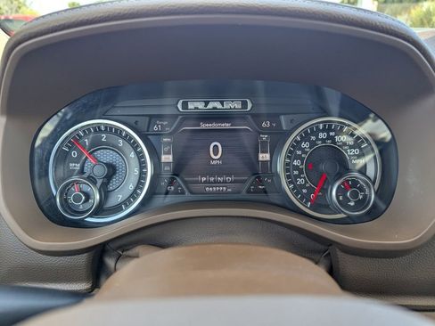 Used 2020 RAM 1500 Laramie image 28