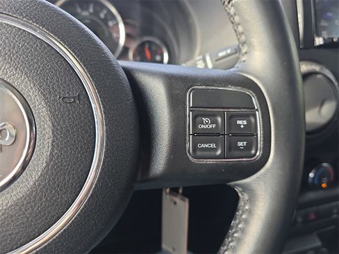 Used 2015 Jeep Wrangler Unlimited Rubicon w/ Dual Top Group image 20