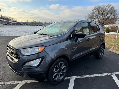 Used 2018 Ford EcoSport S image 3