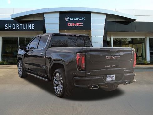 Used 2022 GMC Sierra 1500 Denali w/ Denali Reserve Package image 3