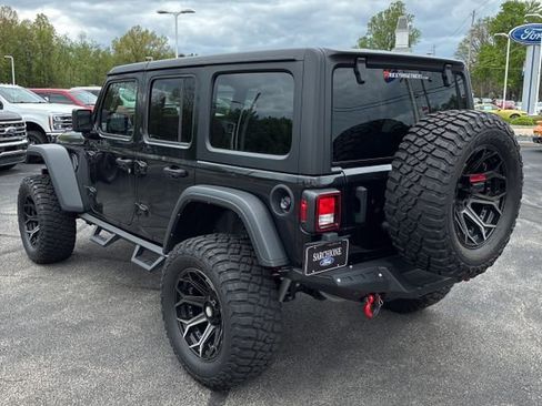 Used 2024 Jeep Wrangler Unlimited Sport AWD/4WD image 8