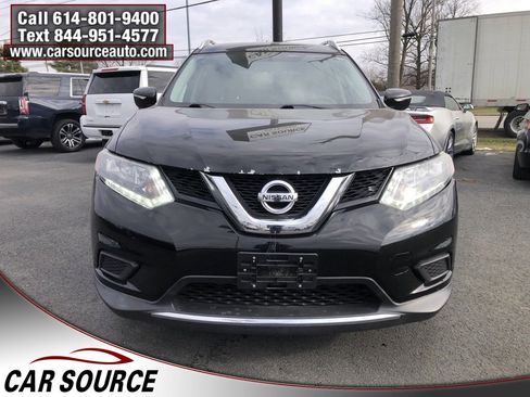 Used 2015 Nissan Rogue SV image 2