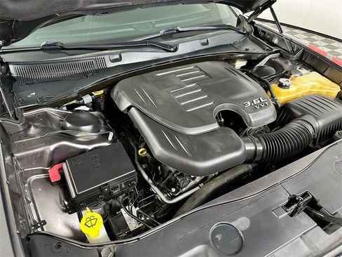 Used 2014 Dodge Charger SE image 25