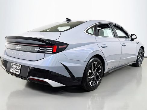 Used 2024 Hyundai Sonata SEL FWD image 4