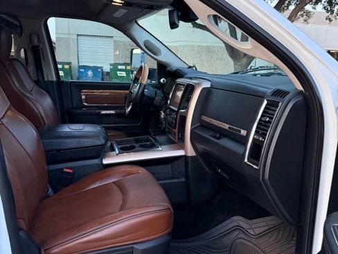 Used 2014 RAM 2500 Longhorn image 12