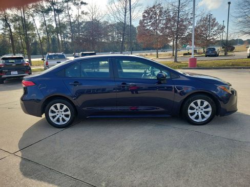 Certified 2024 Toyota Corolla LE image 8