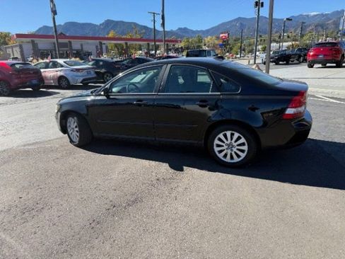 Used 2005 Volvo S40 2.4i FWD image 10