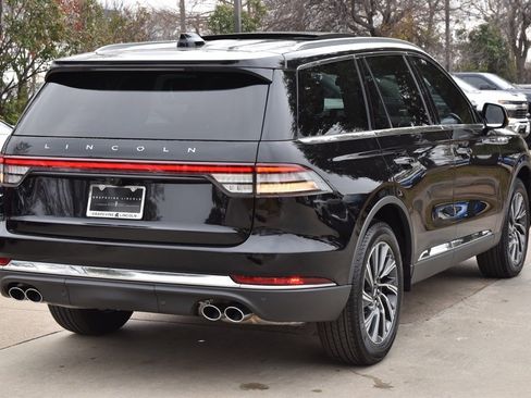 New 2026 Lincoln Aviator AWD image 7