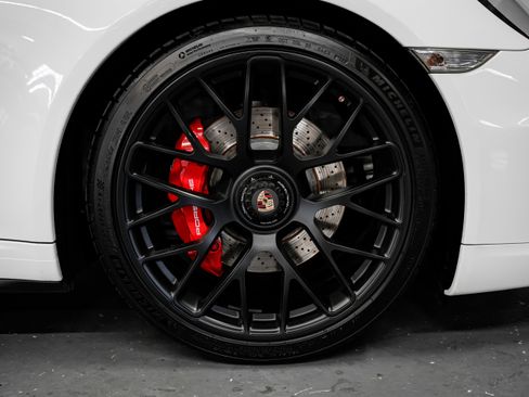 Used 2016 Porsche 911 Carrera GTS RWD image 46