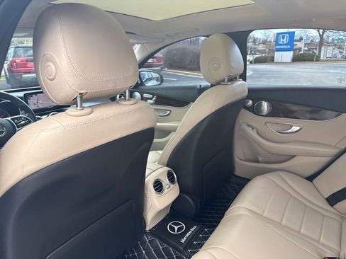 Used 2019 Mercedes-Benz C 300 4MATIC Sedan image 21