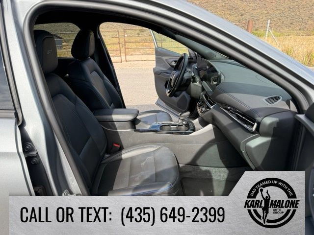 Used 2025 Buick Envista Sport Touring FWD image 35