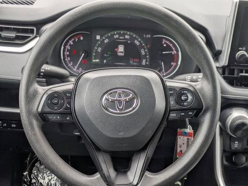 Used 2024 Toyota RAV4 LE image 11