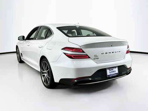 Used 2023 Genesis G70 2.0T RWD image 7