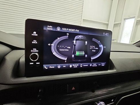 Used 2025 Honda CR-V Sport-L image 16