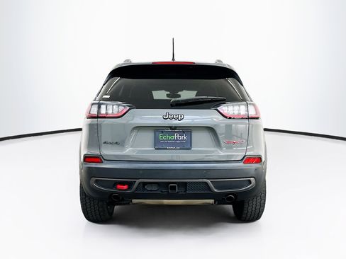 Used 2019 Jeep Cherokee Trailhawk w/ Comfort/Convenience Group AWD/4WD image 7