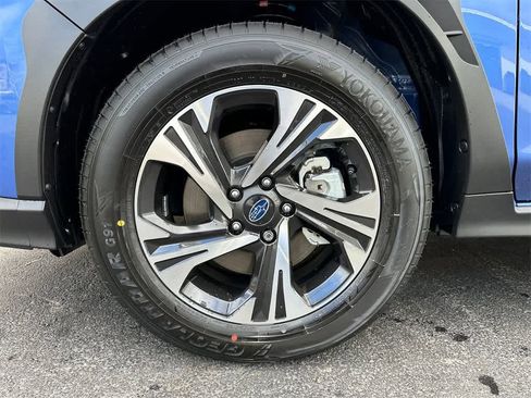 New 2025 Subaru Crosstrek 2.5i Premium image 8