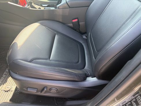 Certified 2025 Hyundai Santa Cruz SEL FWD image 11
