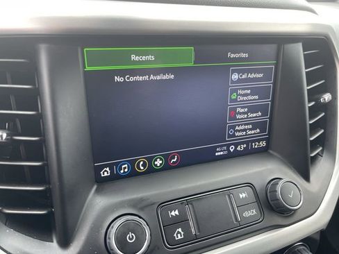 Used 2023 GMC Acadia SLE w/ Driver Convenience Package image 20